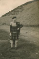 View: MR03993 Jack Churchill in Highland Dress